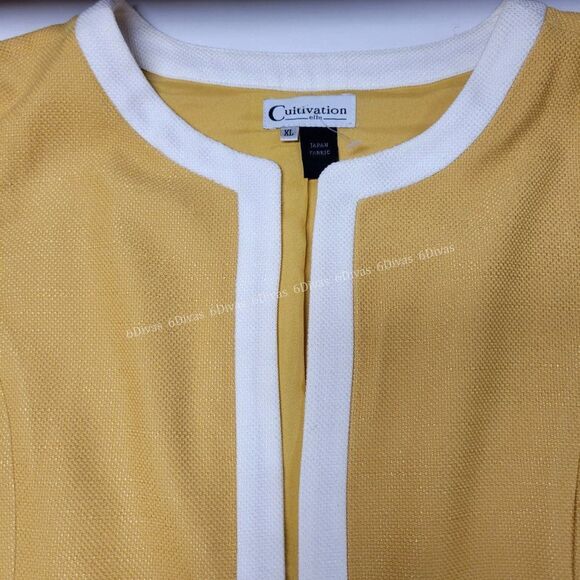 MUSTARD Yellow Short Jacket Blazer - Picture 2 of 9